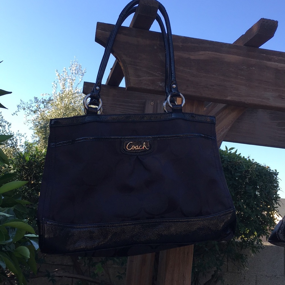 👜 $350 for all Some Purses 👜